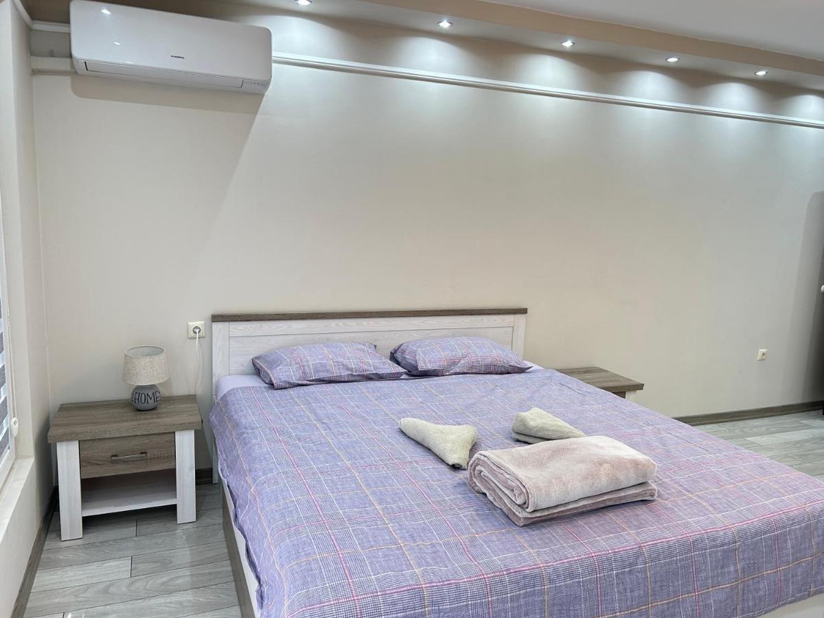Apartament Deluxe Karina-Free Parking 布尔加斯 外观 照片