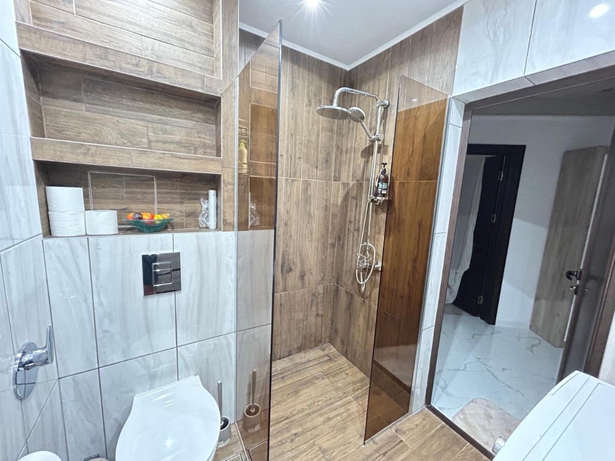 Apartament Deluxe Karina-Free Parking 布尔加斯 外观 照片