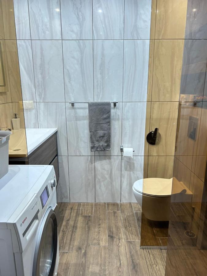 Apartament Deluxe Karina-Free Parking 布尔加斯 外观 照片